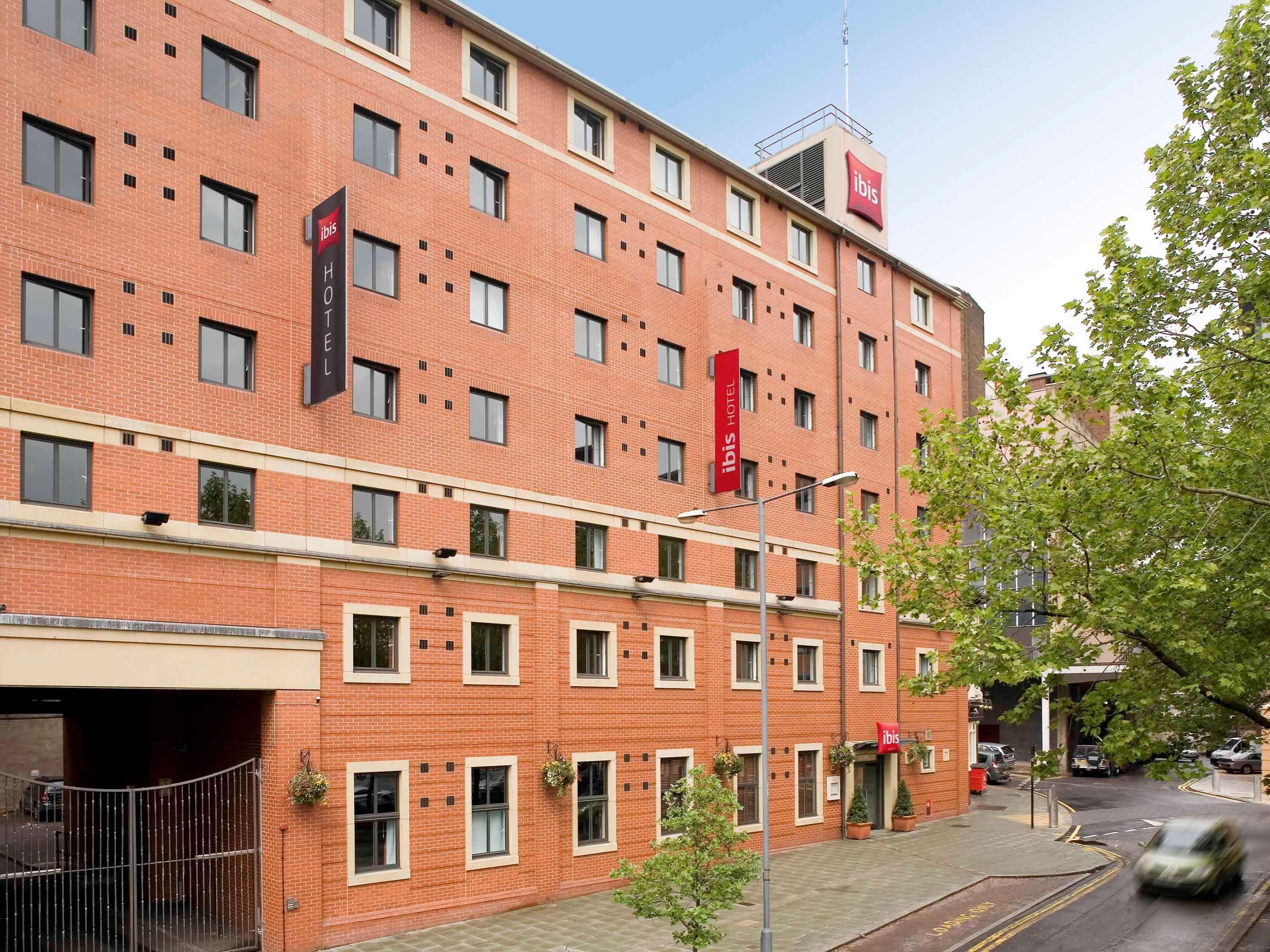 Ibis Sheffield City Hotel Exterior photo