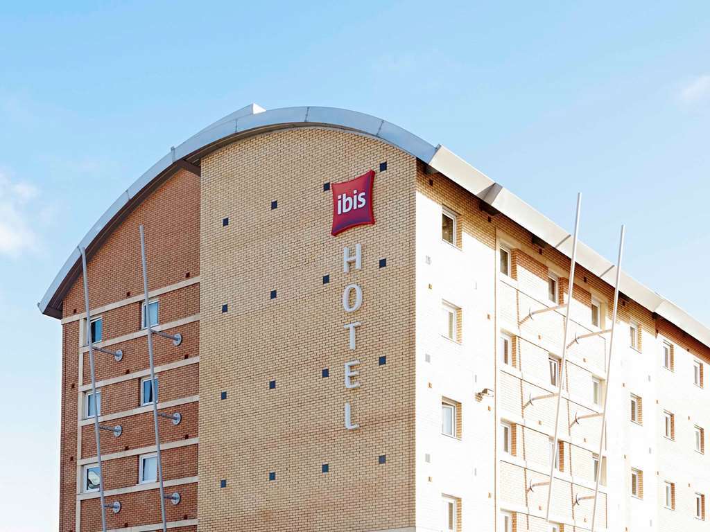 Ibis Sheffield City Hotel Exterior photo